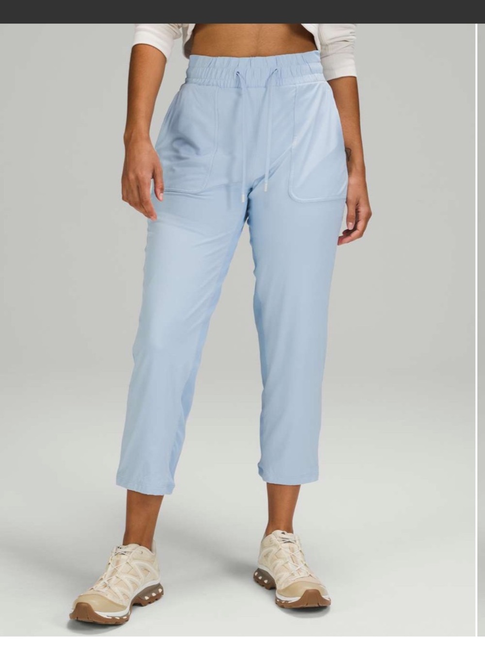 Lululemon Beyond the Studio Crop
Blue Linen Size 4